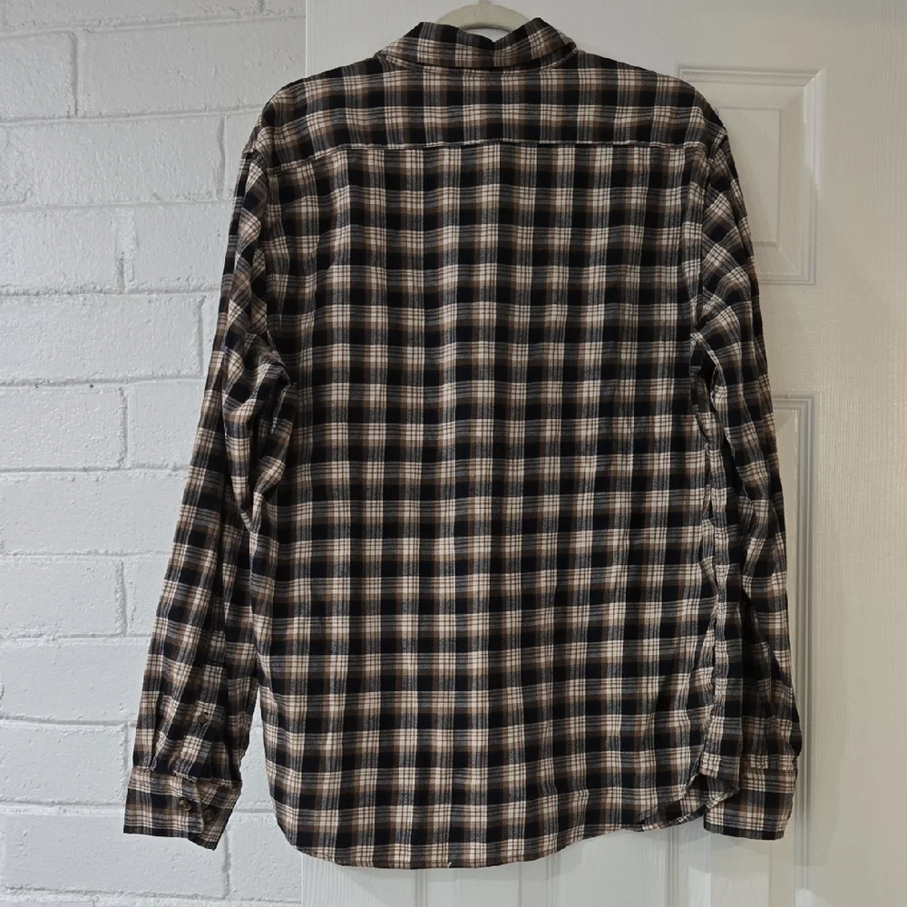 Banana Republic Lightweight‎ Flannel Shirt Button Down Untucked Fit Size Large